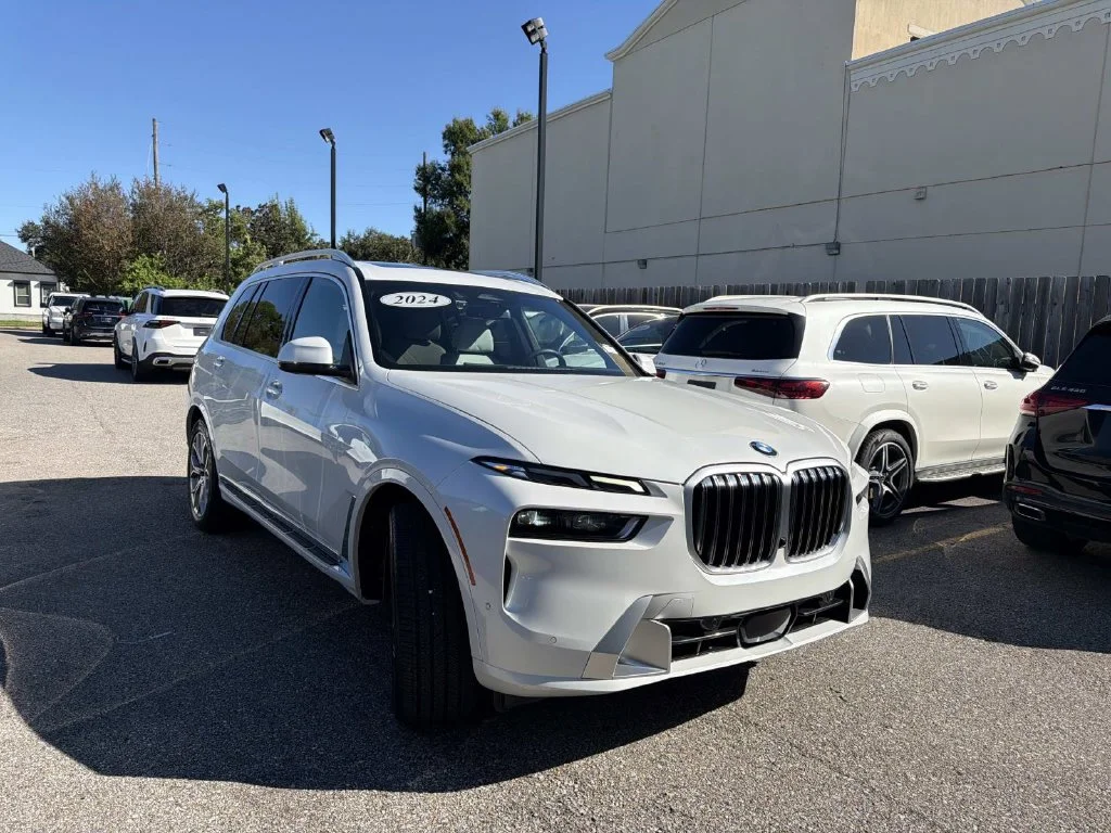 2024 BMW X7