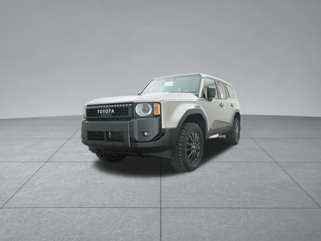 Used 2025  Toyota 1958 image 36