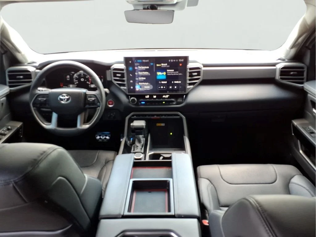 Used 2024  Toyota Limited image 25