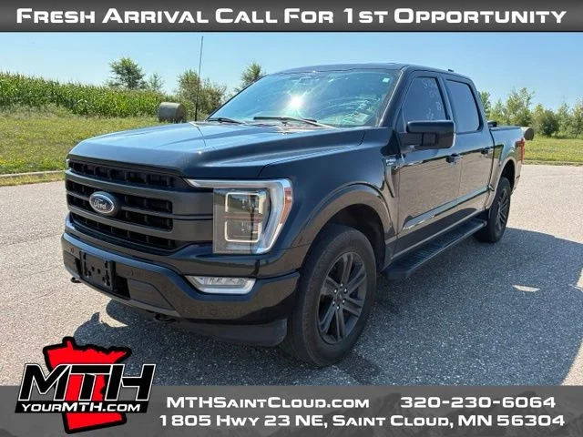 Certified Used 2022 Black Ford Lariat image 4