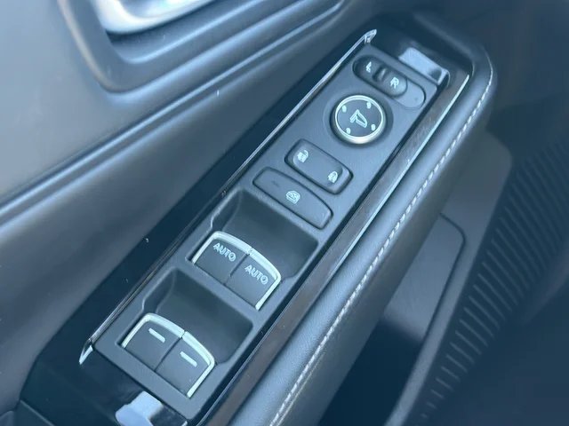 Used 2023 Gray Honda Touring image 31