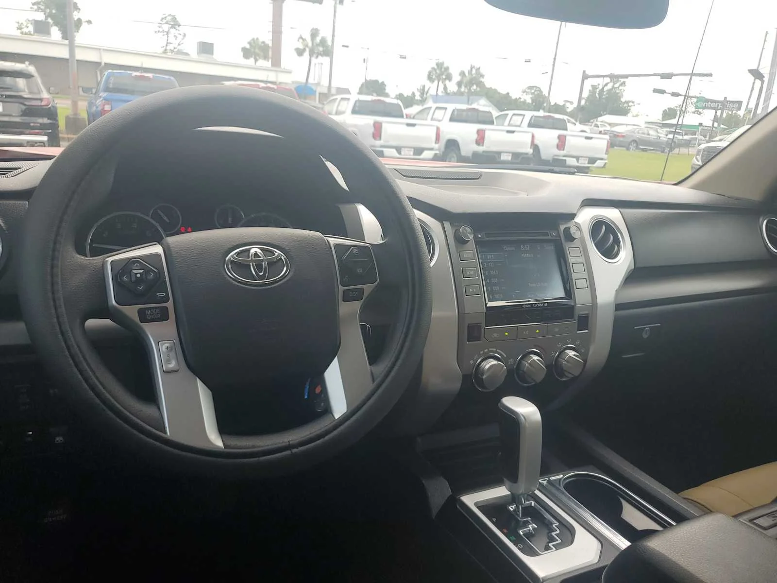 Used 2016  Toyota SR5 image 21
