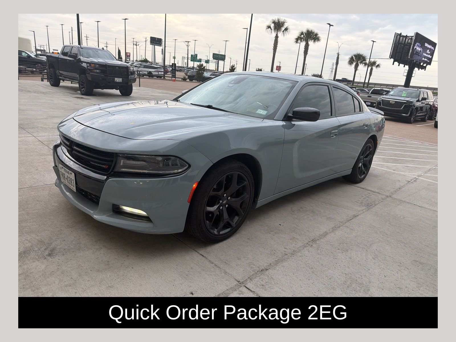 2020 Dodge Charger SXT's photo