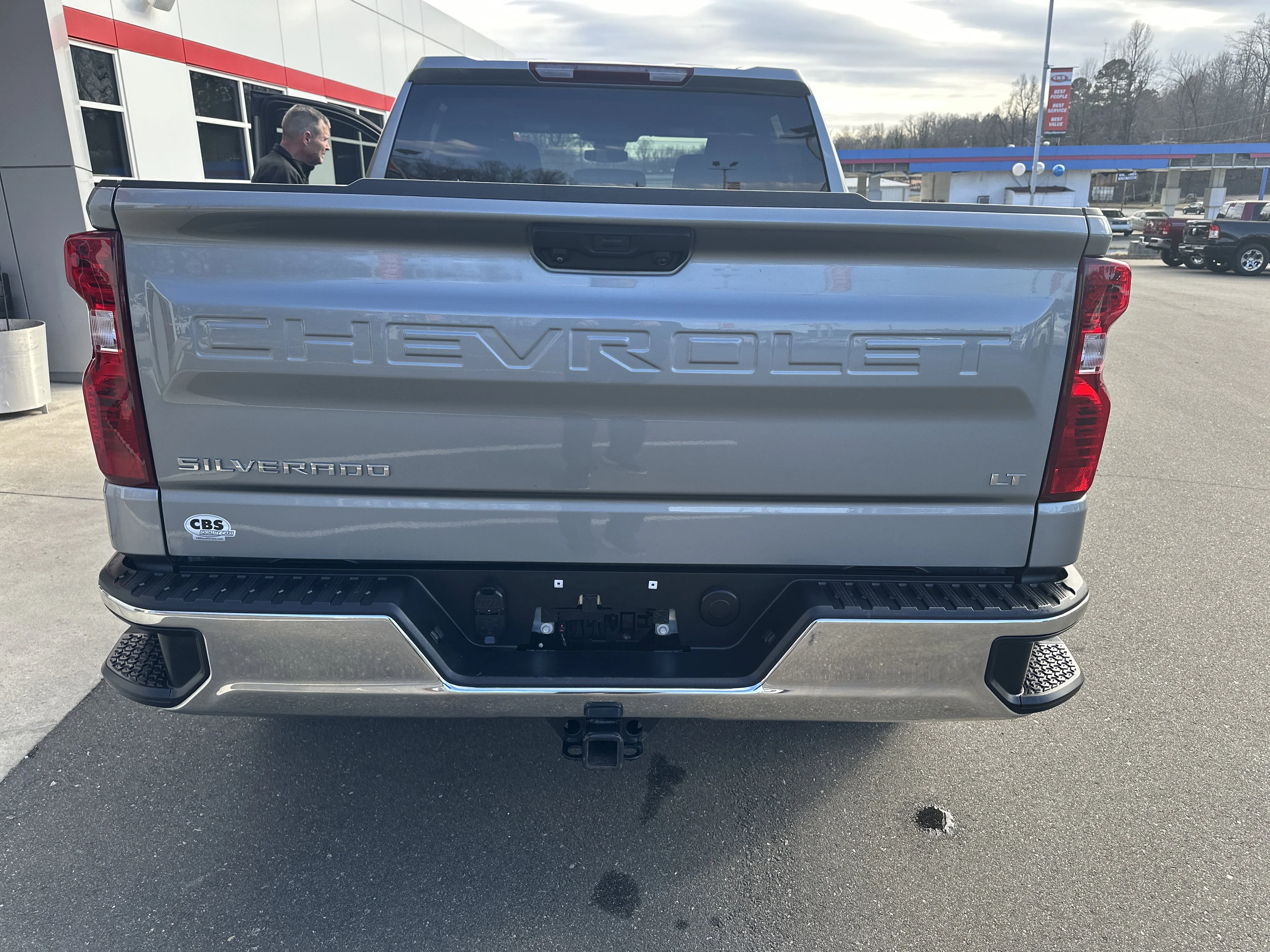 Used 2023 Sterling Gray Metallic Chevrolet LT image 7