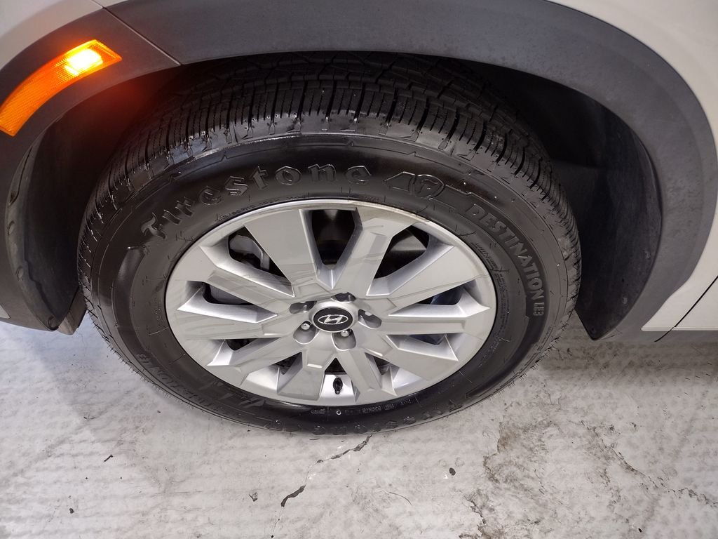 Certified Used 2024 Silver Hyundai SEL image 6