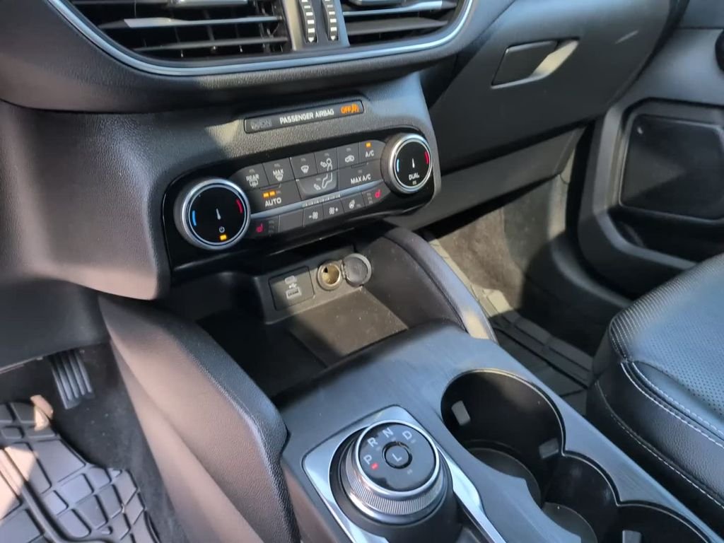 Used 2022 Gray Ford Titanium image 23
