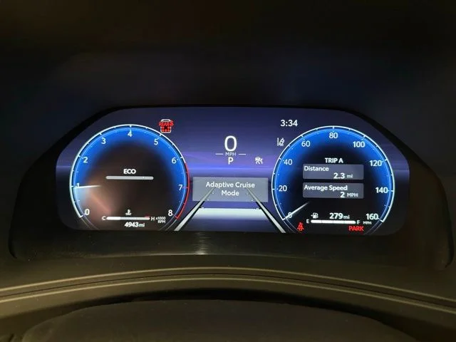 Certified Used 2025  Toyota Limited image 14