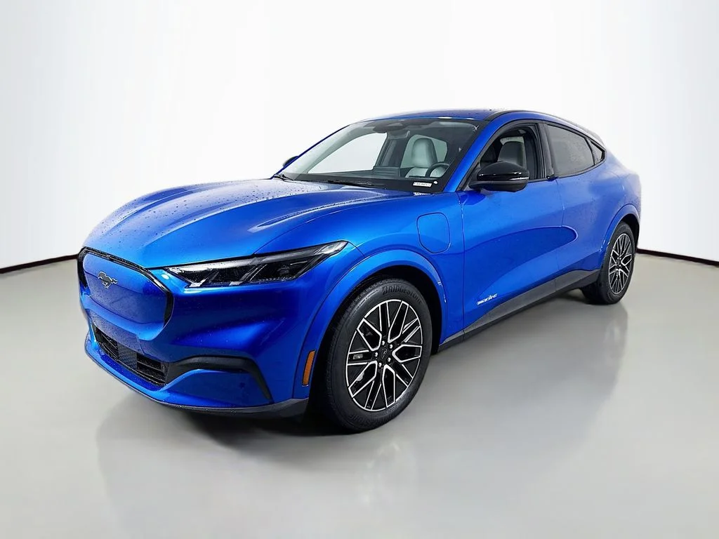 Certified Used 2025 Velocity Blue Metallic Ford Premium image 10