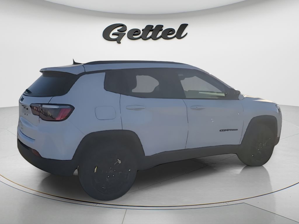New 2026 Bright White Clear-Coat Exterior Paint Jeep Latitude image 8
