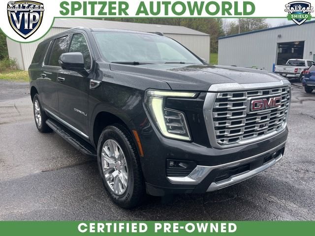 2025 GMC Yukon Denali AWD's photo