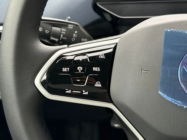 New 2026 Opal White Pearl Volkswagen Pro S image 36