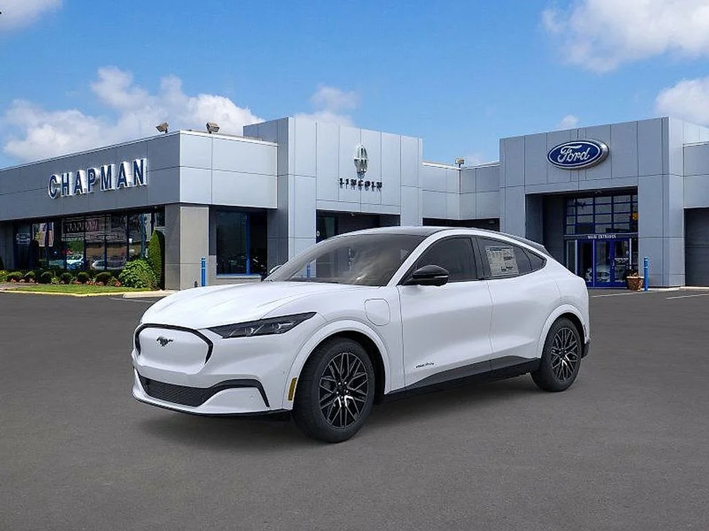 2025 Ford Mustang-Mach-e Premium's photo