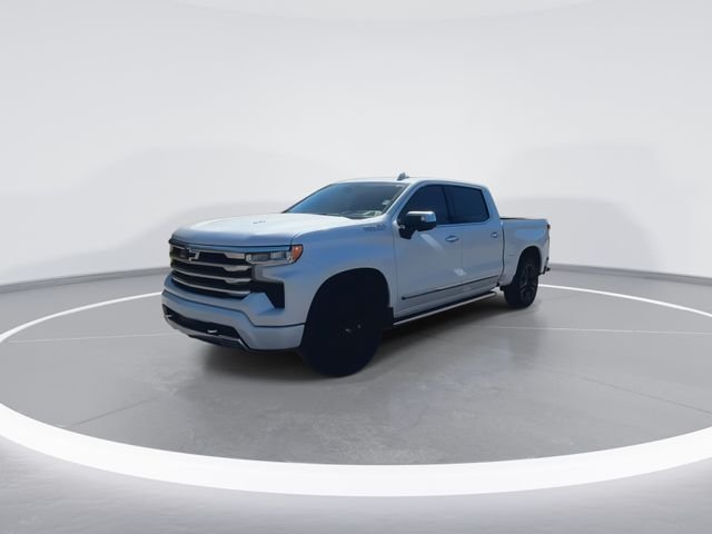 Used 2023 Beige Chevrolet High Country image 5
