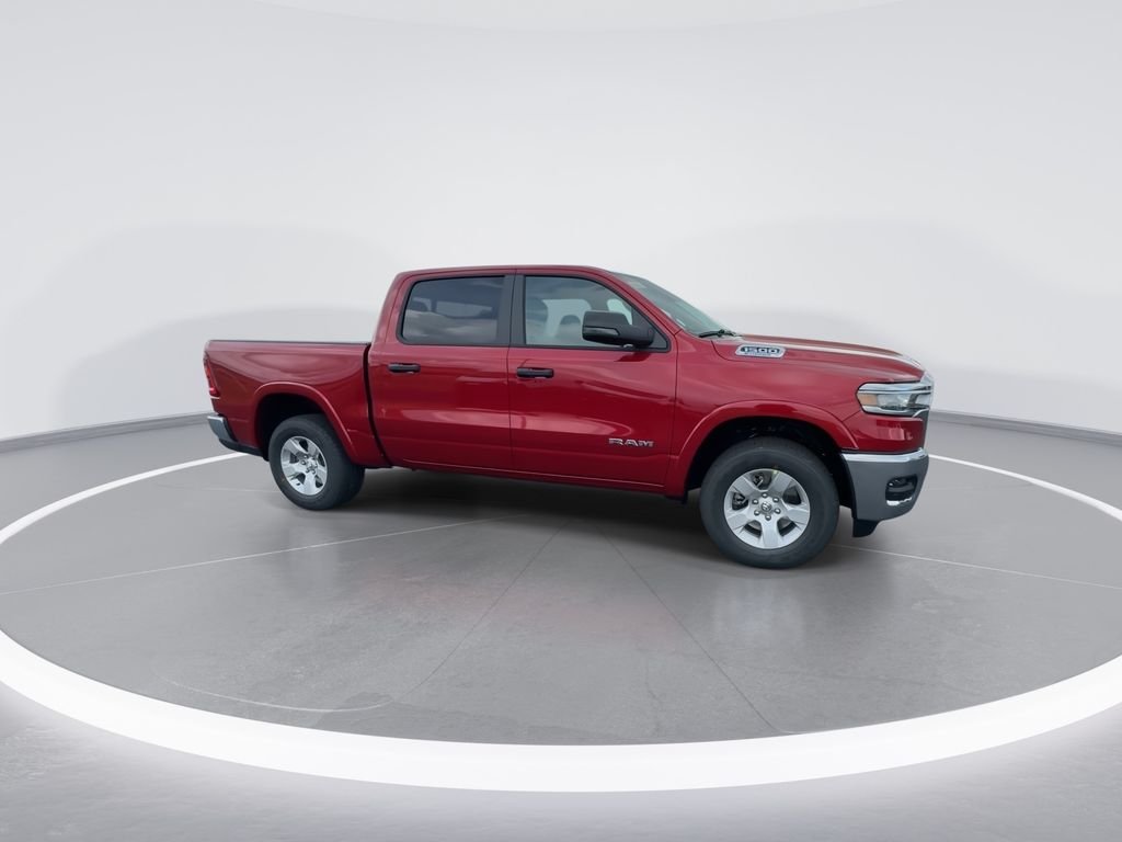 New 2026 Molten Red Pearl-Coat Exterior Paint RAM Big Horn/Lone Star image 9