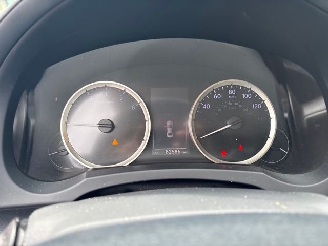 Used 2015  Lexus 250 image 3