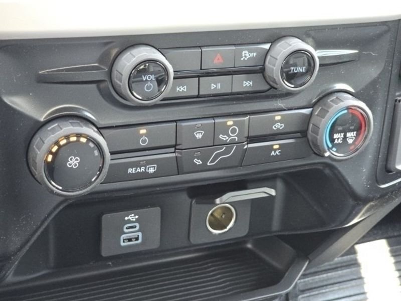 2025 Ford F-350 Super Duty Chassis Cab XL - Photo 18