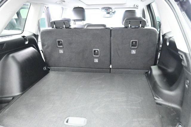 Used 2022 Gray Jeep Limited image 22