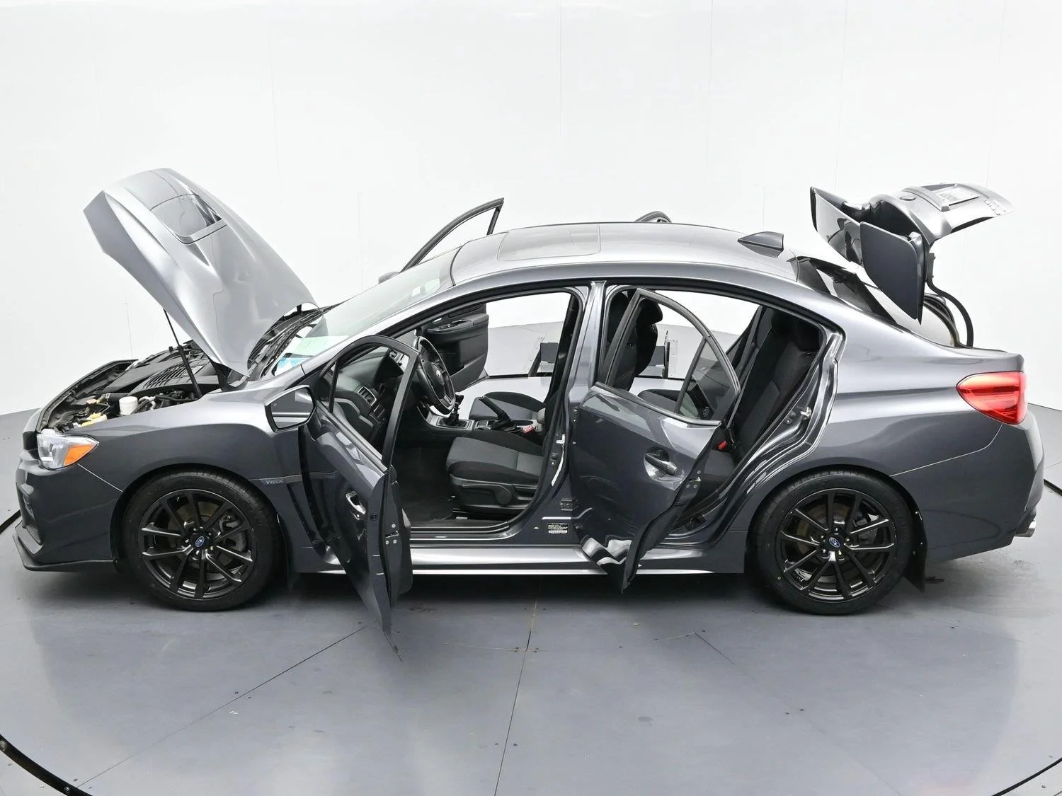 Used 2020 Magnetite Gray Metallic Subaru Premium image 40
