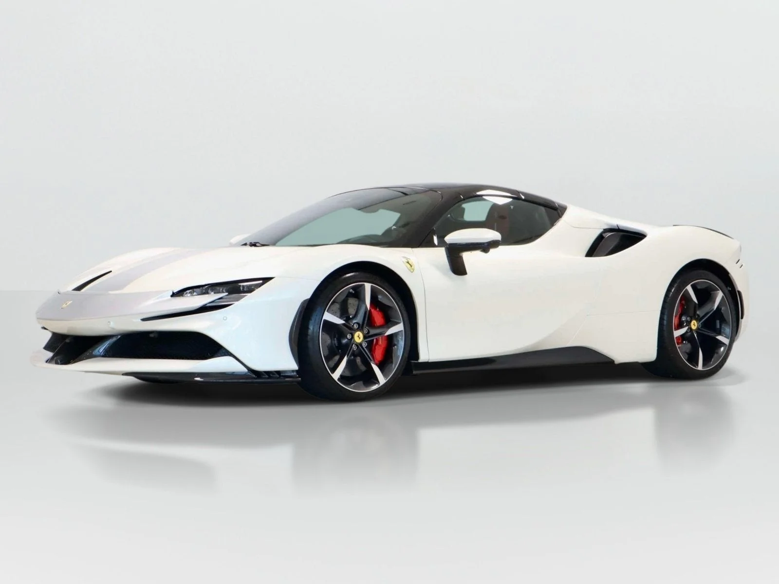 Certified Used 2022 Bianco Italia Ferrari  image 38