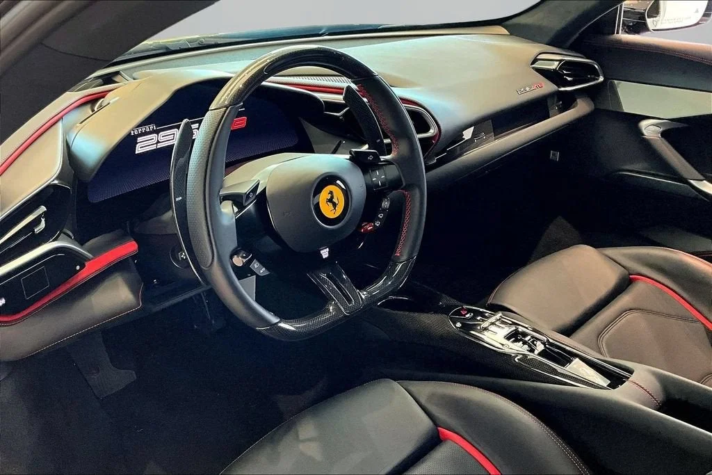 Used 2022 Nero Ferrari  image 15