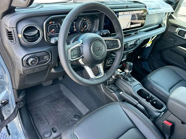 New 2026 Anvil Clear-Coat Exterior Paint Jeep Sahara image 7