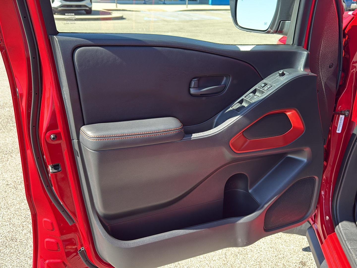 Used 2026 Red Alert Nissan PRO-4X image 21