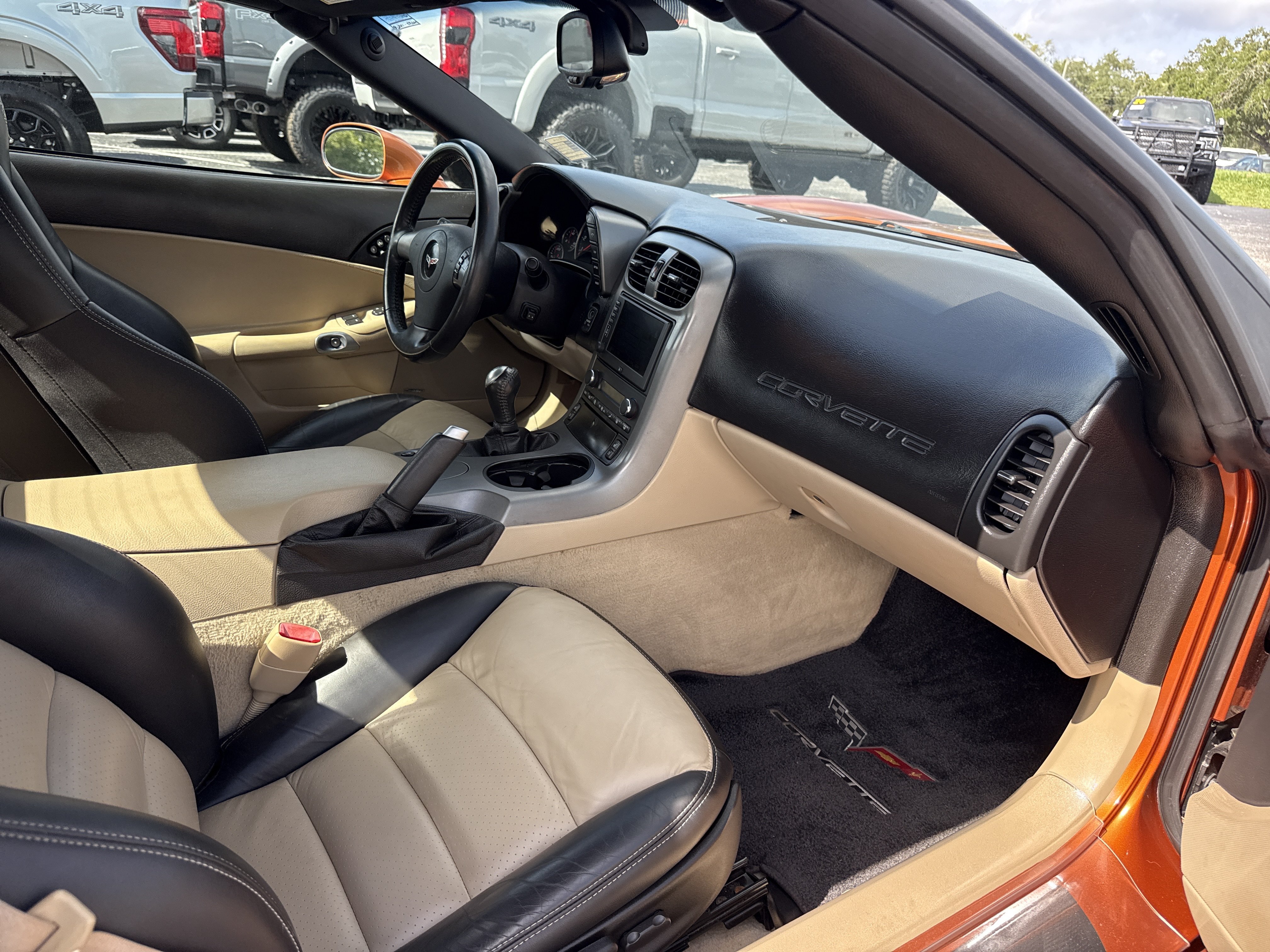 Used 2007 Atomic Orange Metallic Chevrolet Base image 22