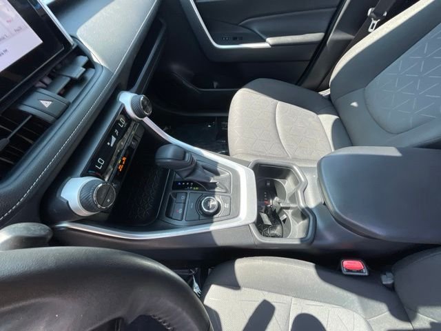 Used 2023 Ice Cap Toyota XLE image 25