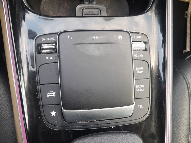 Used 2022 Polar White Mercedes-Benz GLB 250 image 14