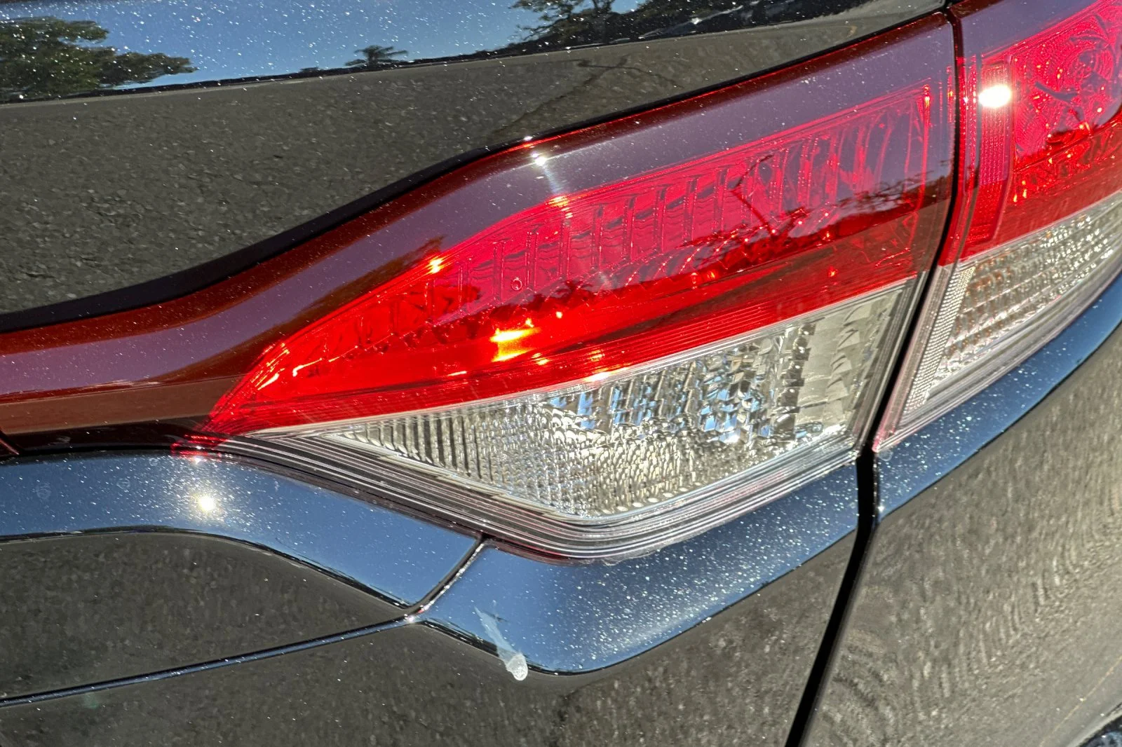 New 2027 Inked Toyota LE image 30
