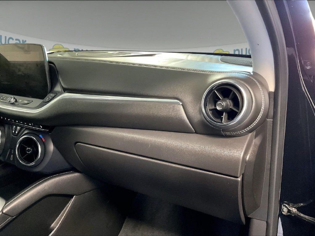 Used 2025 Black Chevrolet 2LT image 13