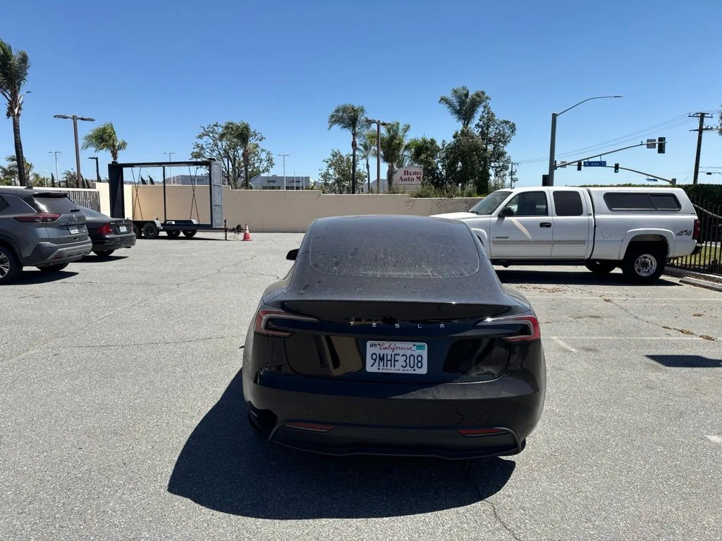 Used 2024  Tesla Base image 7