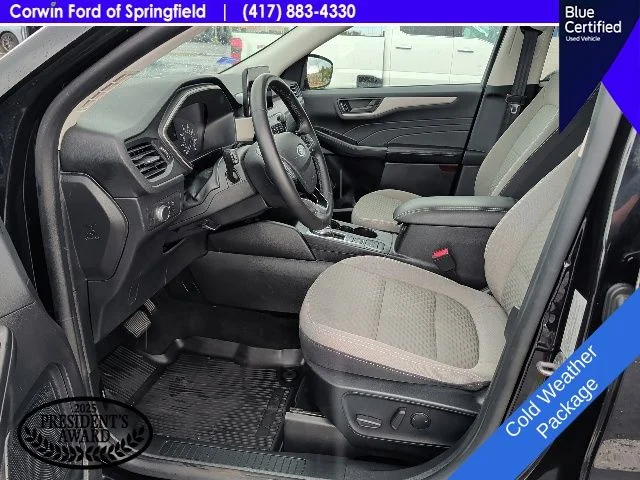 Used 2022 Black Metallic Ford SE image 11