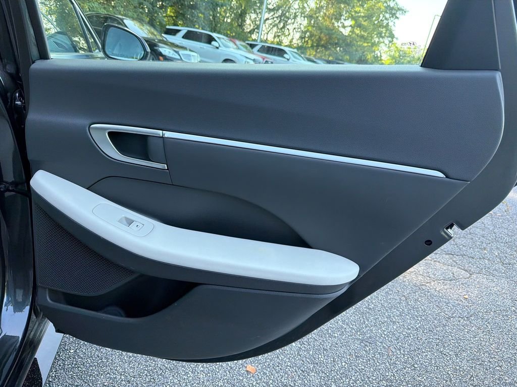 2025 Hyundai Sonata SEL - Photo 16