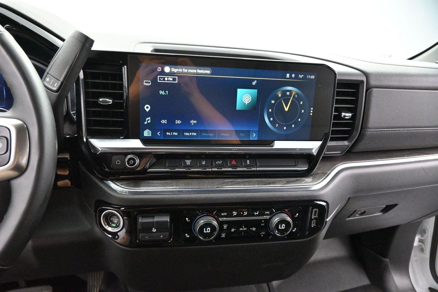 Used 2024 Summit White Chevrolet LTZ image 18