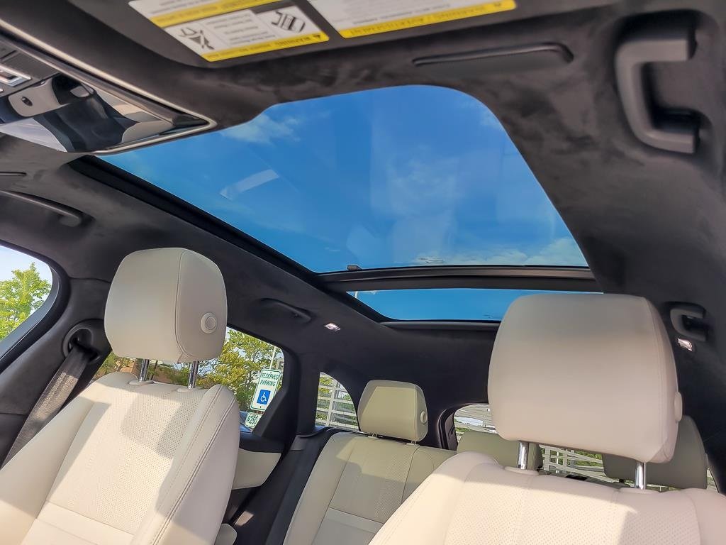 2023 LAND ROVER RANGE ROVER VELAR - Image 8