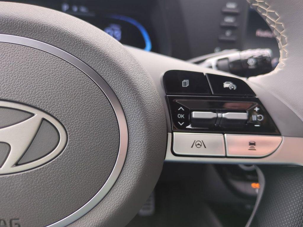 New 2026 Gray Hyundai SEL Sport Premium image 30