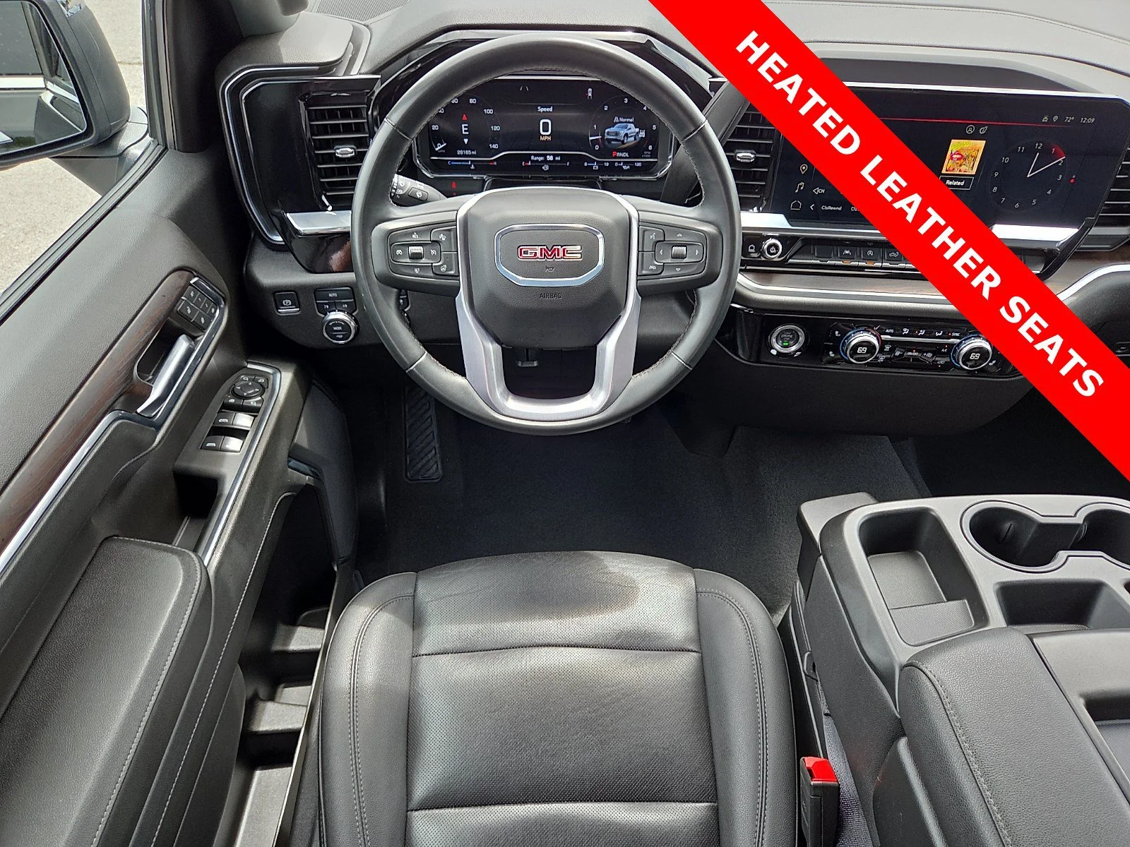 2024 GMC Sierra 1500 SLT - Photo 11