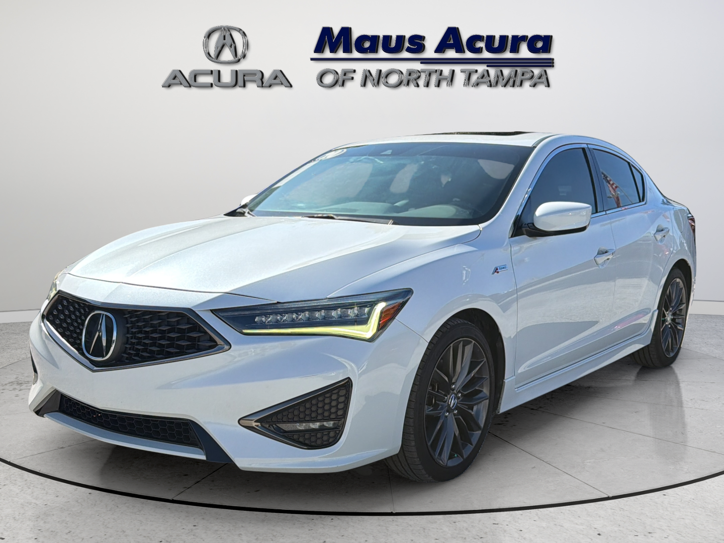 Used 2020 Platinum White Pearl Acura Premium and A-SPEC Packages image 4