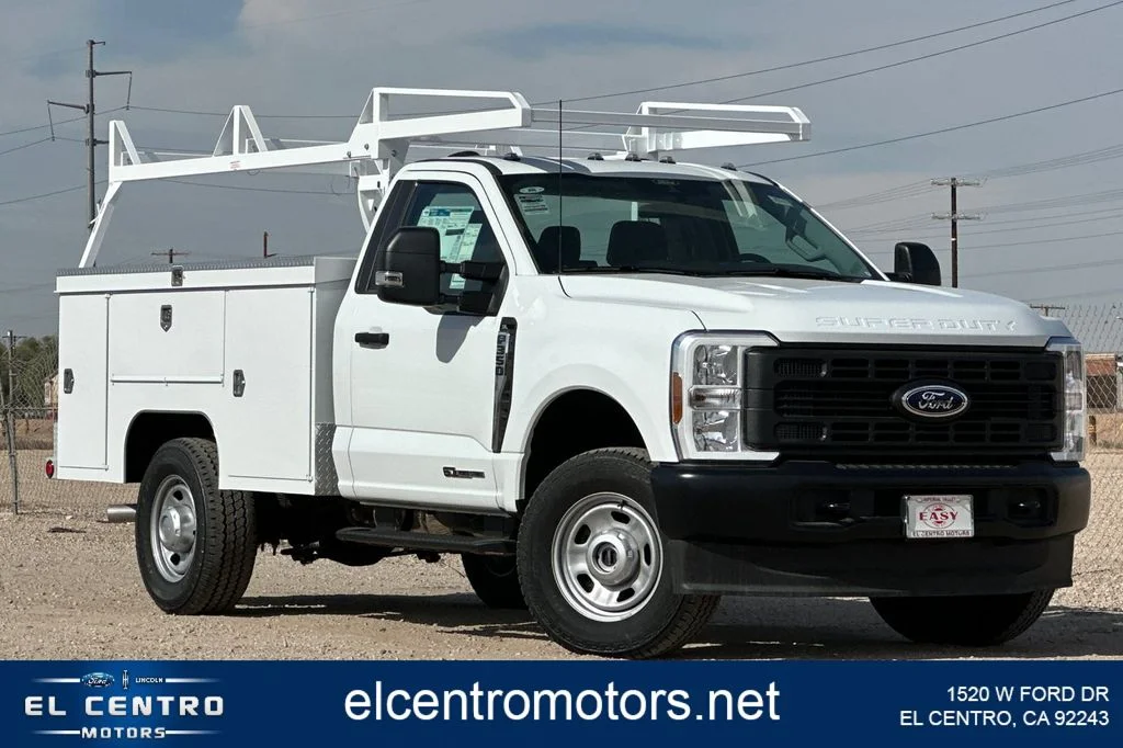 2025 Ford F-350 XLT 4x4 Regular Cab 145-In SRW's photo
