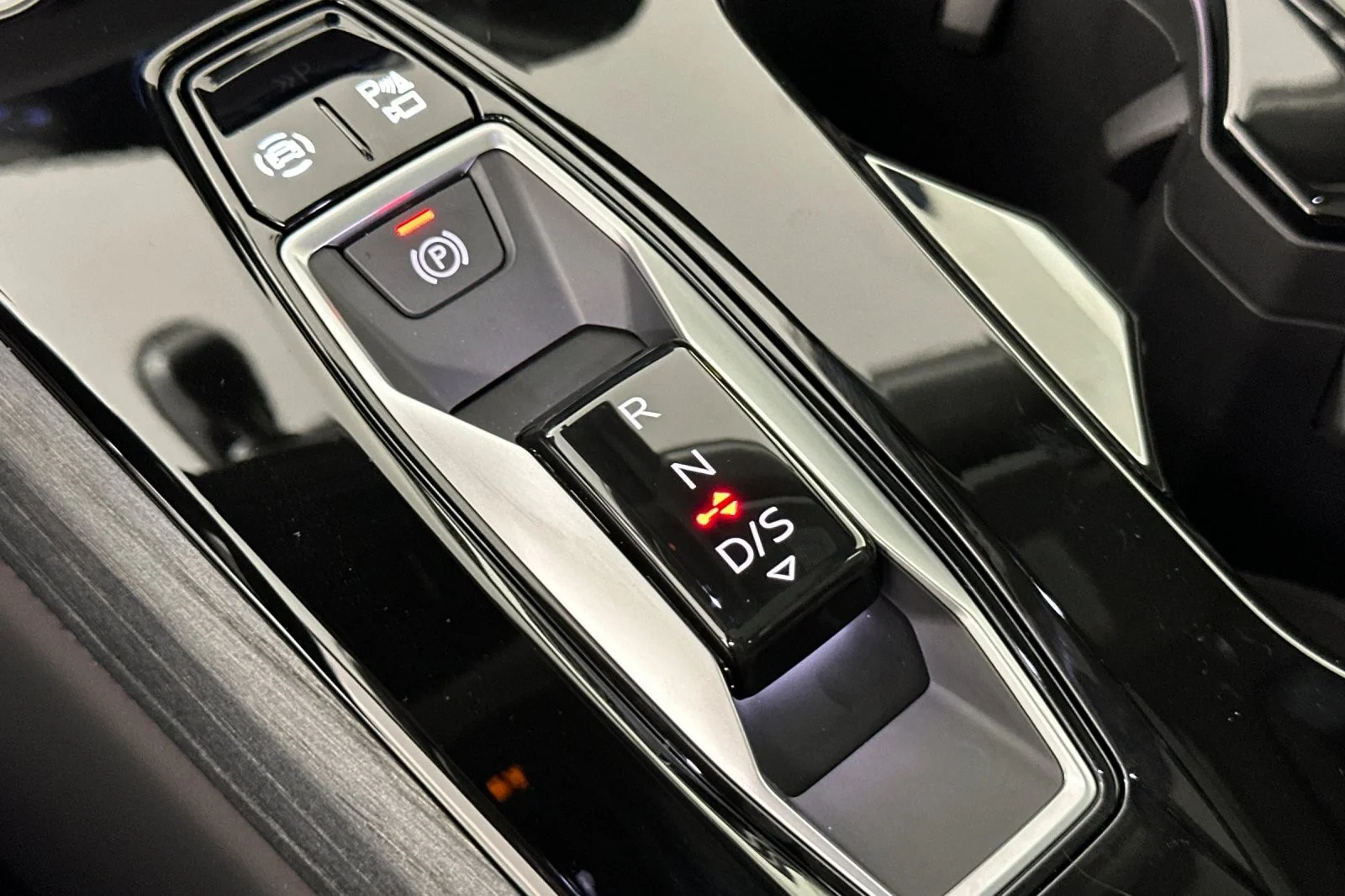 New 2026 Mythos Black Metallic Audi Premium 2.0 TFSI quattro image 20