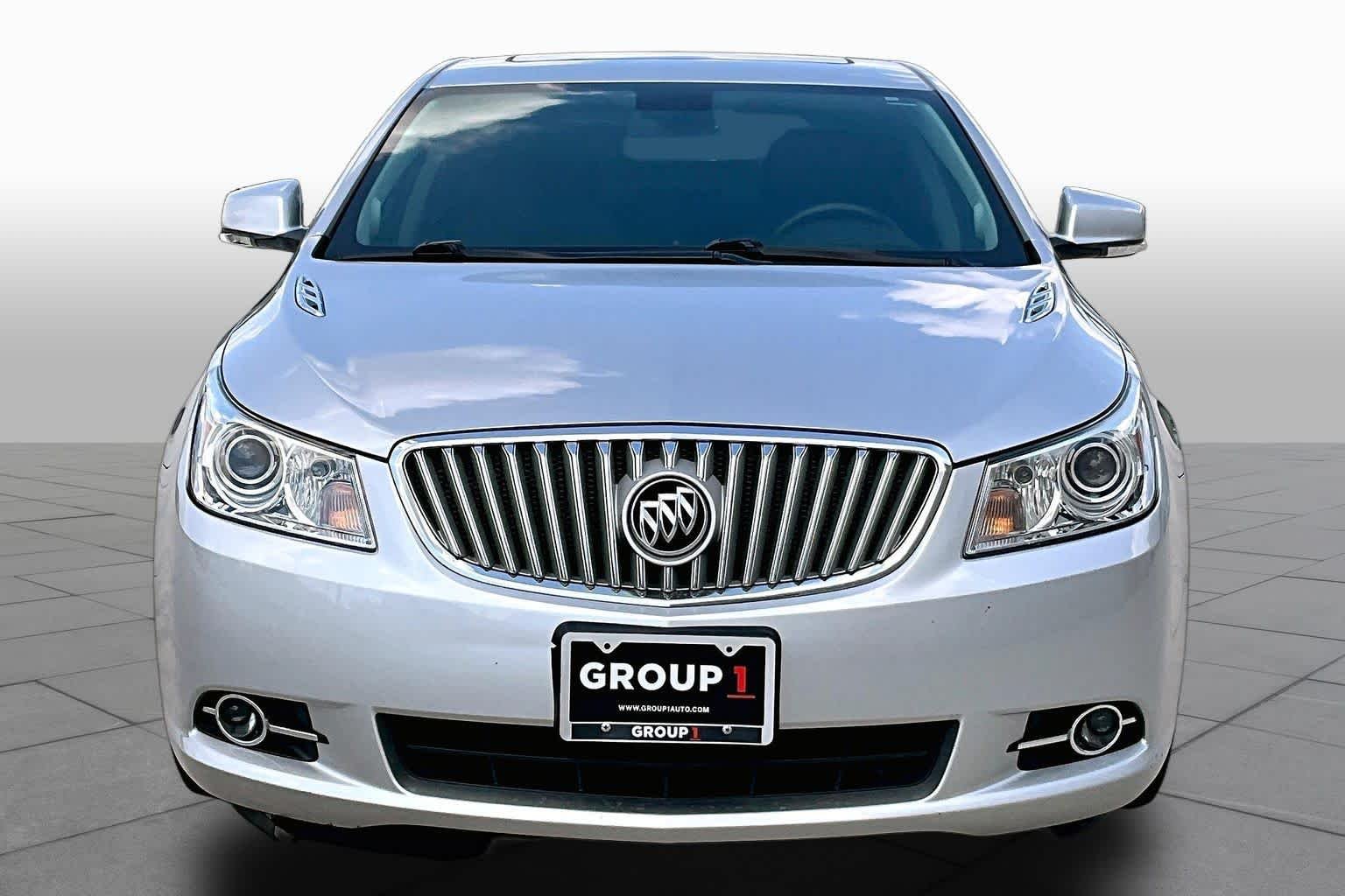 Used 2011 Quicksilver Metallic Buick CXL image 3