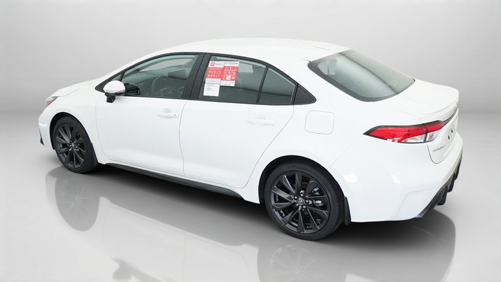 New 2026 Ice Cap Toyota SE image 15