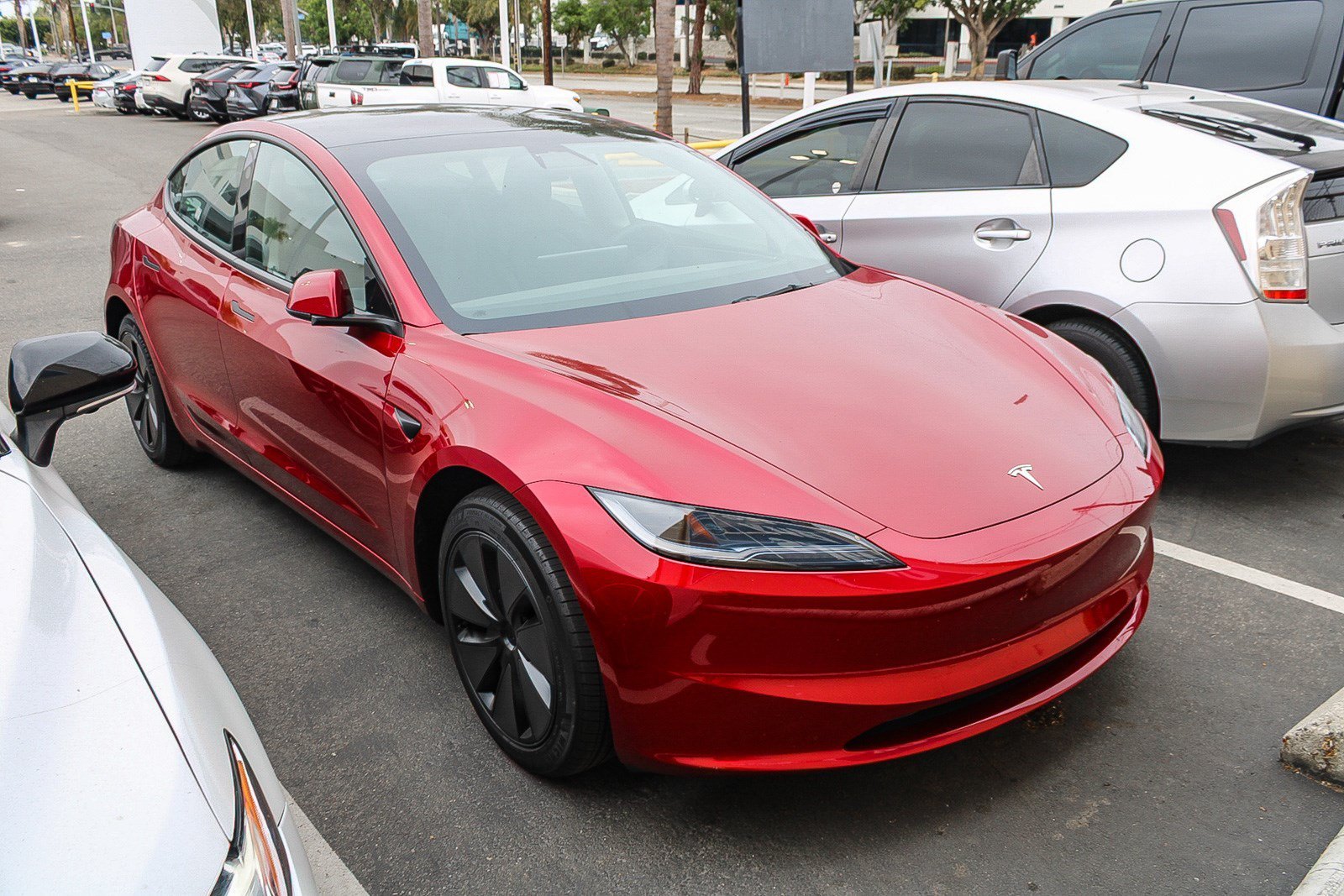 Used 2025 Ultra Red Tesla Long Range image 3