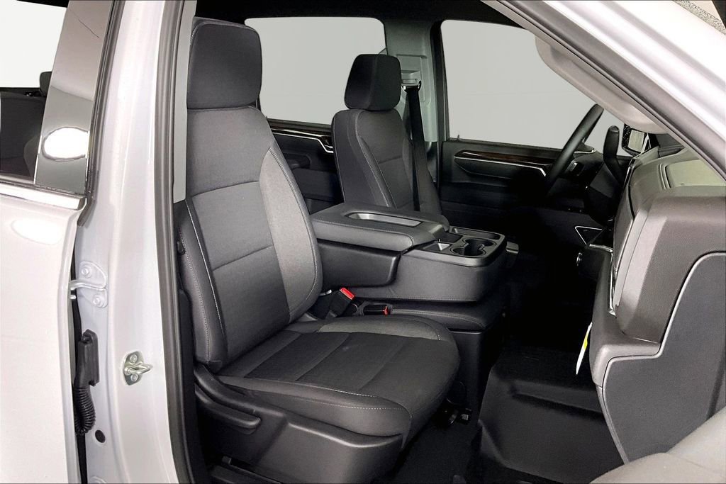 New 2026 Summit White GMC SLE image 11