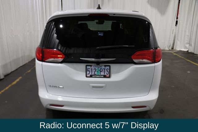 Used 2023 White Chrysler LX image 4