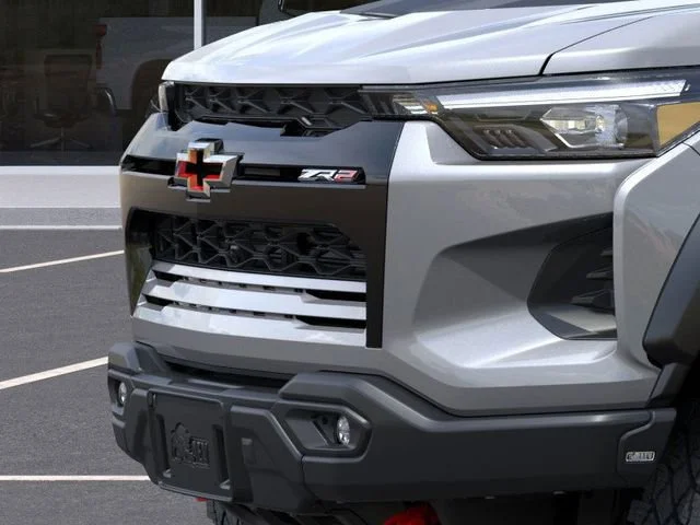 2024 Chevrolet Colorado ZR2 - Photo 13