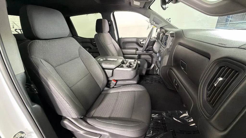 Used 2024 Summit White Chevrolet Custom image 34