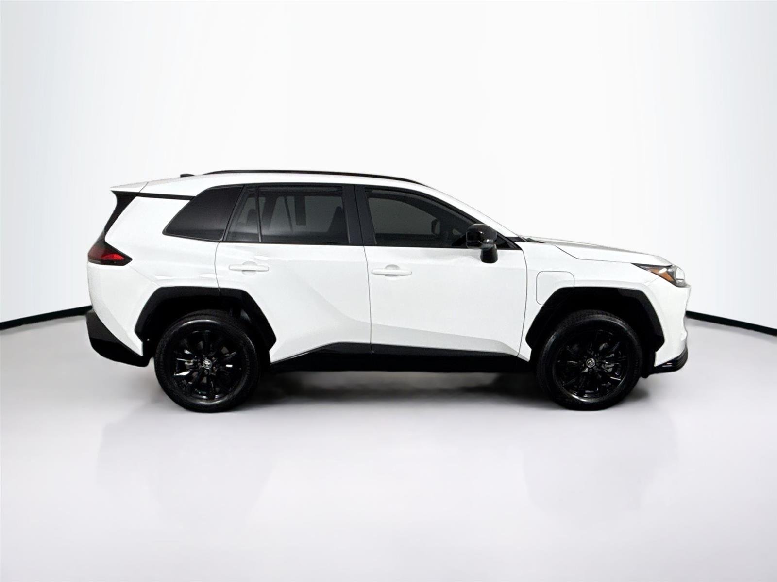 Certified Used 2026 Ice Cap Toyota SE image 11