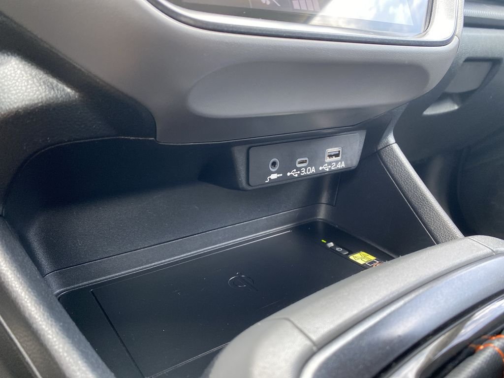 Used 2024 Crystal White Pearl Subaru Limited image 25